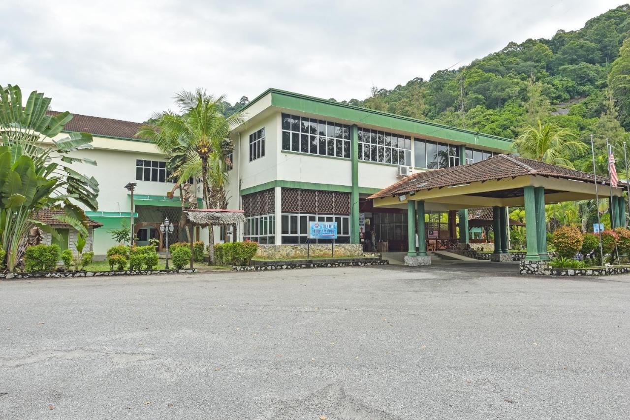 Oyo Home 90700 Teluk Batik Holiday Apartment Kampong Telok Batu Экстерьер фото